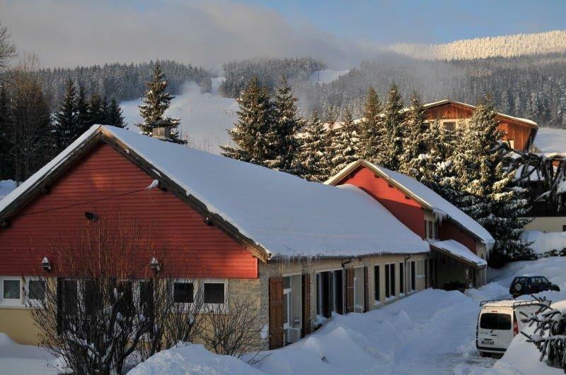 Domaine Des Mateaux Hotel Méaudre Exterior foto